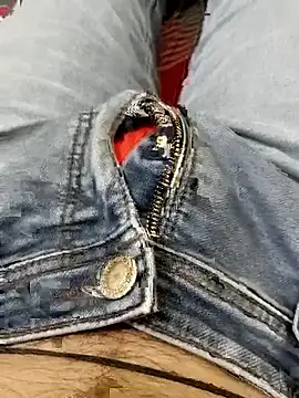 Chatroom XXX en direct de Rocky-badboy_cum4me