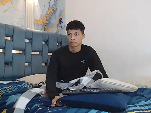 GOLD_BOYS: απευθείας συνομιλία ΧΧΧ