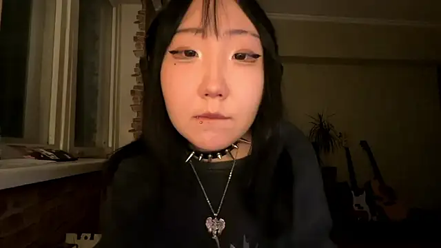 แชท XXX สดของ Yunananaa