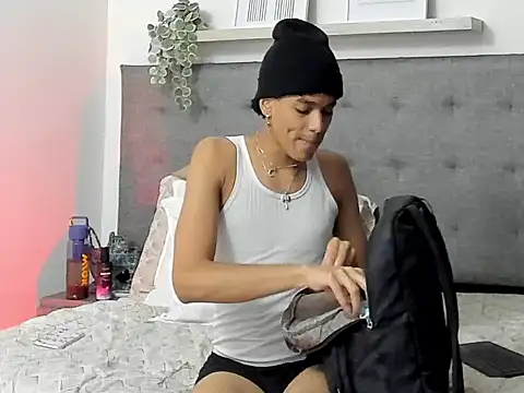 wes_gibbings Adlı Modelin Web Kamerası Şovu