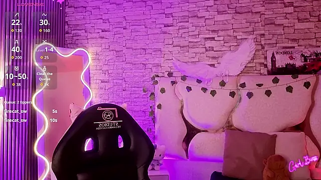 LIHIAN_TAY: онлайн-секс-чат