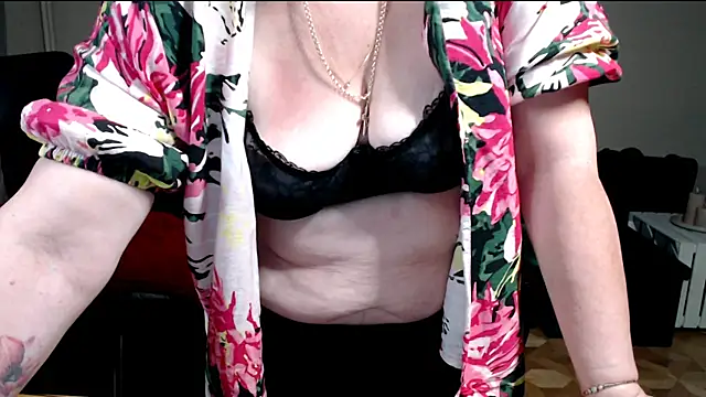 JoannaAndNeighbour 现场XXX聊天