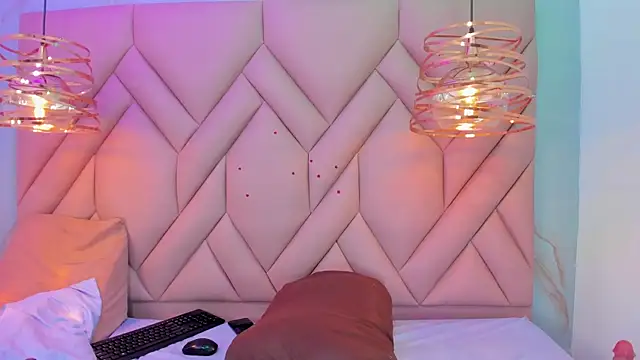 Ibbie_drastic's Live XXX Chat