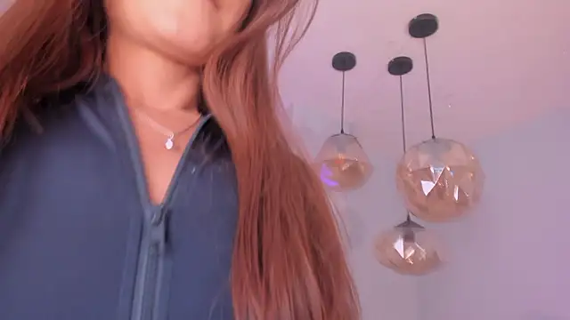 ErikaBenz_'s Live XXX Chat