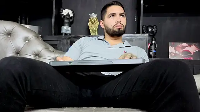 matteosantos Chat XXX live