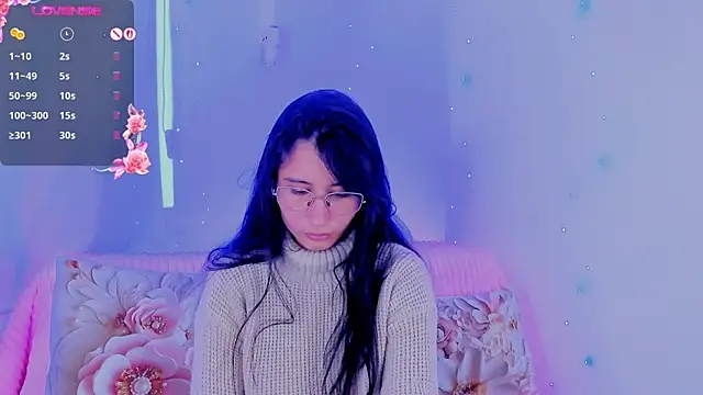 XXX chat uživo modela NayeCloud