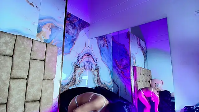 Chat +18 de max_ashley_mds ao vivo