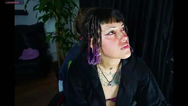 _sharlotte777: απευθείας συνομιλία ΧΧΧ