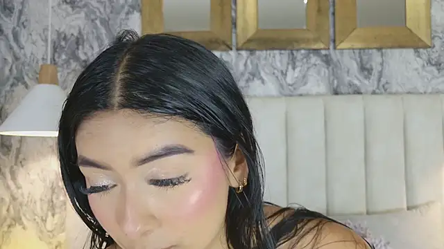 Chat +18 de MeganCruzGB ao vivo