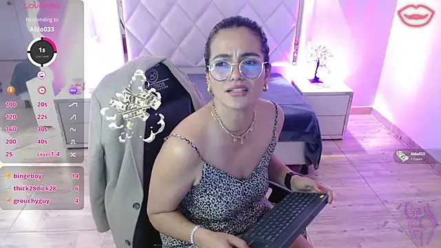 Rosalind_tay – Live XXX-chat