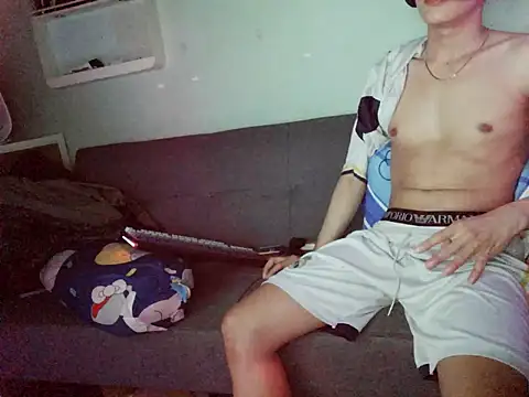 boyhigh1997 Show Webcam