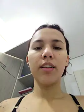 Chat XXX en directo de _TOMOE