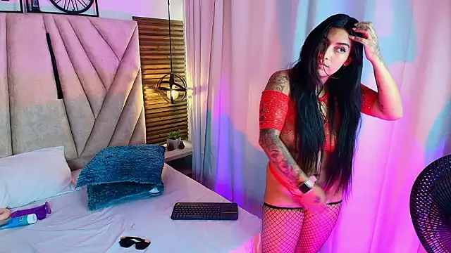 Chat +18 de KimberlyFox_t ao vivo
