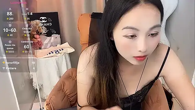 Lydia-668 网络视讯表演