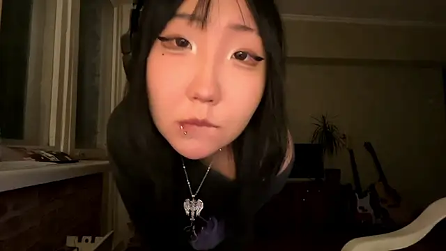 Yunananaa live XXX chat