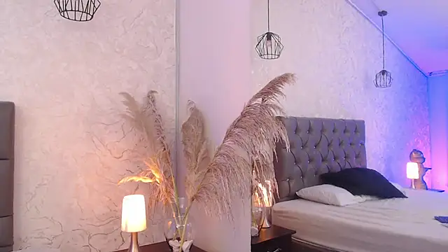 Sabriinaa_Foxx élő XXX-chatje