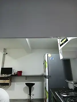 Chatroom XXX en direct de sasi_luna