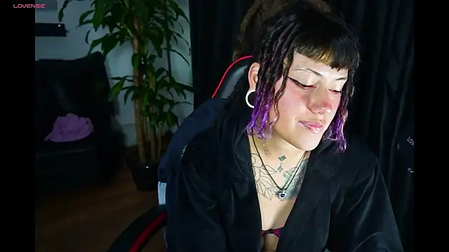 _sharlotte777 Live XXX Chat