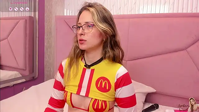 Živý XXX chat AmbeerWood_