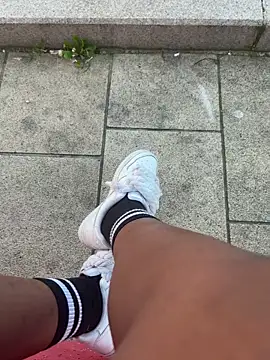 Chatroom XXX en direct de nanaisbackk