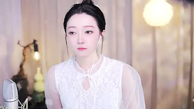 Zoe-99's Live XXX Chat