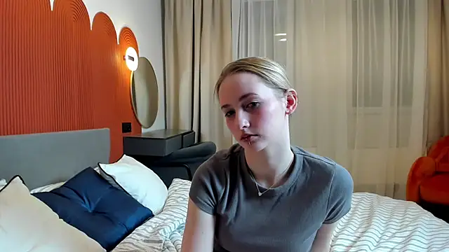 TraceeRebollar 现场XXX聊天