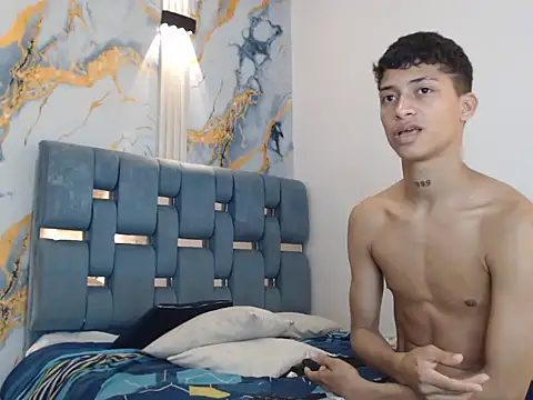 GOLD_BOYS Webcamshow