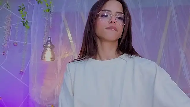 Živý XXX chat EmmyCortez