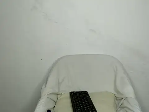 XXX chat uživo modela Naughtymis