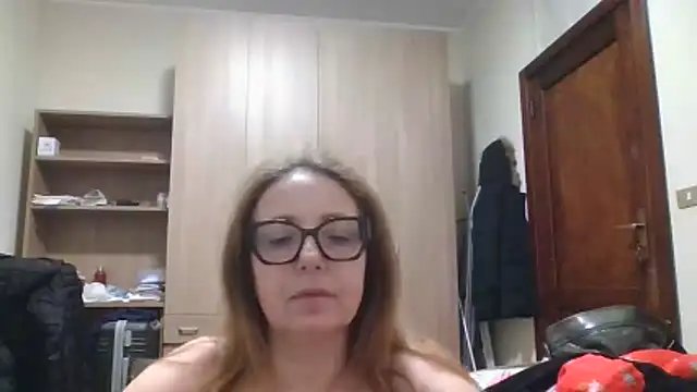 Miasexmilf Adlı Modelin Canlı XXX Sohbeti