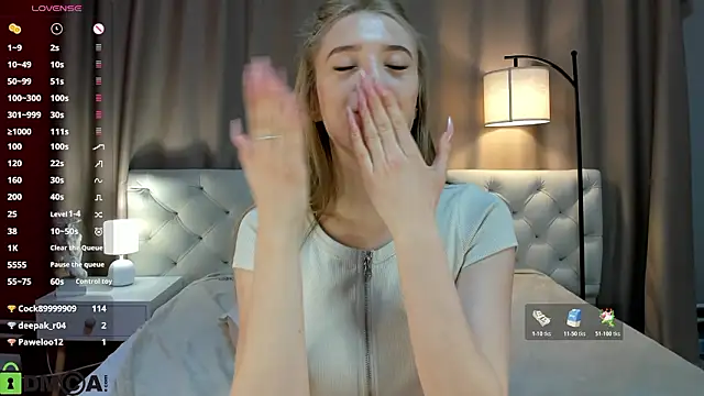 Stacy_River: онлайн-секс-чат