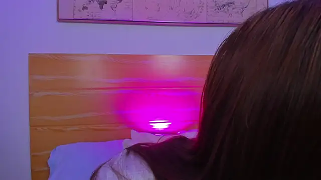 Chatroom XXX en direct de kitty_sweeety_