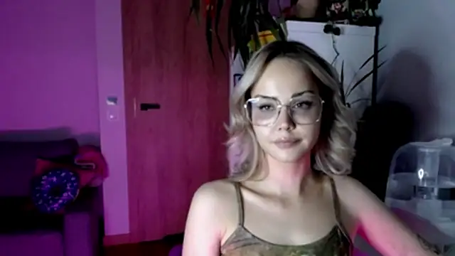 LexiexPlay Chat XXX in diretta