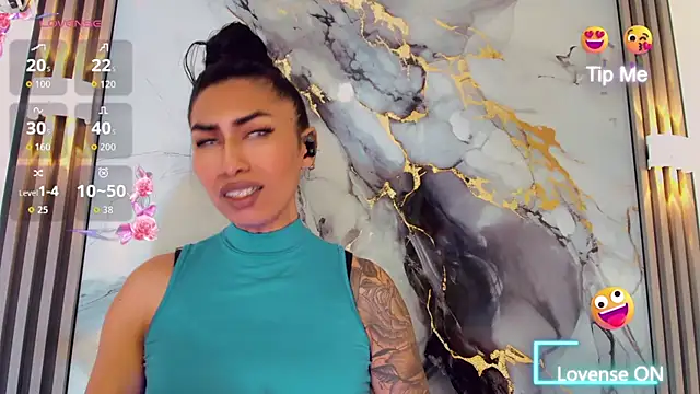 khiara_moretti: онлайн-секс-чат