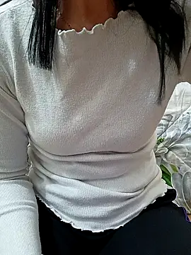 Doremon_95 Live XXX-Chat