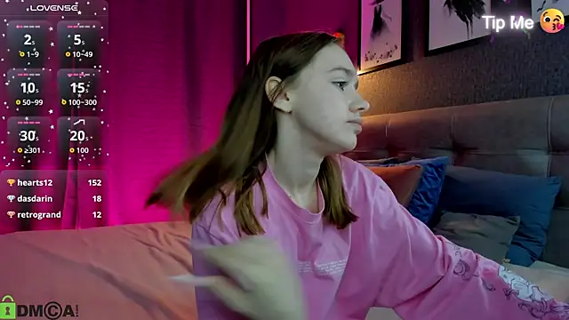 Онлайн чат XXX Lesi_Moonie01