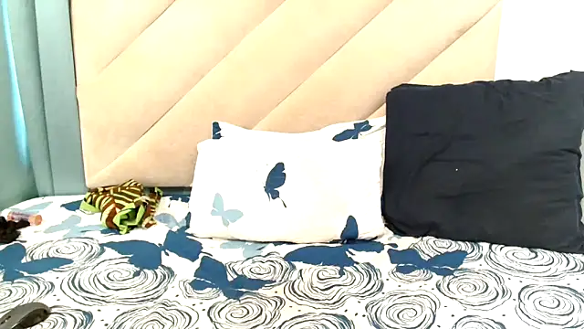 XXBUBBLYBARBIEXX Adlı Modelin Canlı XXX Sohbeti