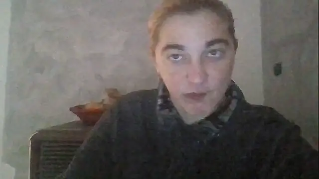 GoldenAngelMilf Adlı Modelin Canlı XXX Sohbeti