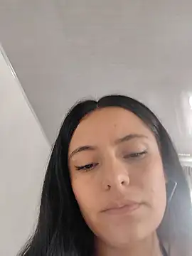 Kiira_Monroe: онлайн-секс-чат