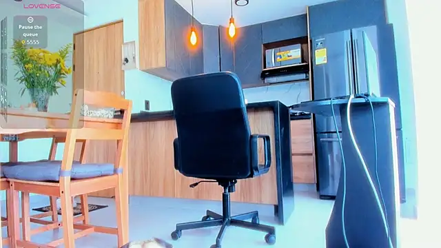 fitnolanのライブXXXチャット