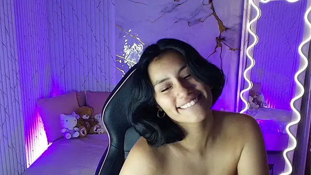 PEACHY_TAY লাইভ XXX চ্যাট