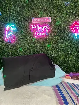 RenaThickAss live XXX chat