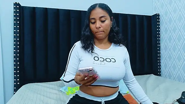 colombiamommy 现场XXX聊天