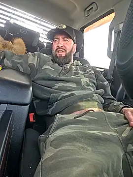 Czat XXX na żywo – Beardedtattood