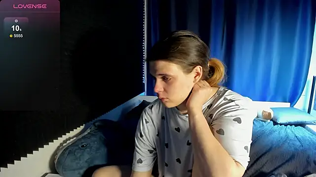 KIKI_Krash – Live XXX-chat