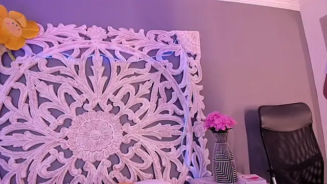 Chat +18 de loraineblake ao vivo