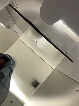 دردشة Alyshanon18 الجنسية المباشرة