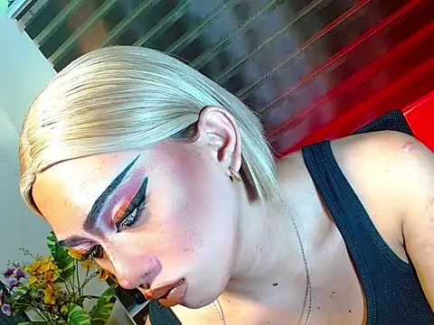 HOLLYWOOD_QUEEN_88 웹캠 쇼