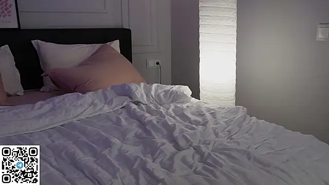 hotgirlfriend_のウェブカメラショー