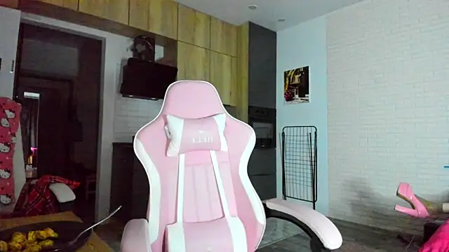 _Alice_Kitty's Webcam Show